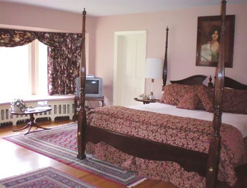 Montague Inn Saginaw Exterior foto